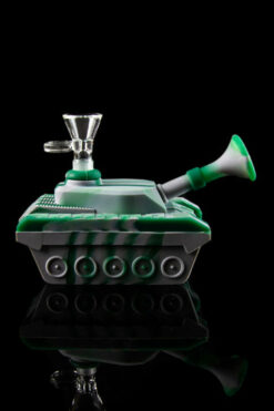 The "Toke Tank" Silicone Molded Tank Bong
