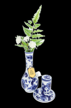 "Luck" Porcelain Vase Bong