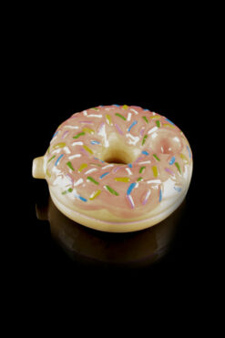 Roast & Toast Strawberry Donut Pipe